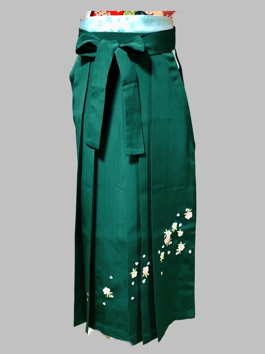 S87-1  緑、桜の刺繍