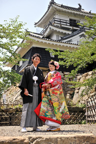 浜松城と結婚写真