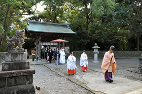 府八幡宮で結婚式