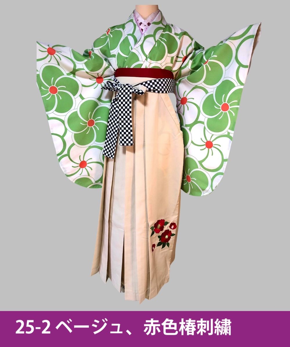 ベージュ、赤色椿刺繍